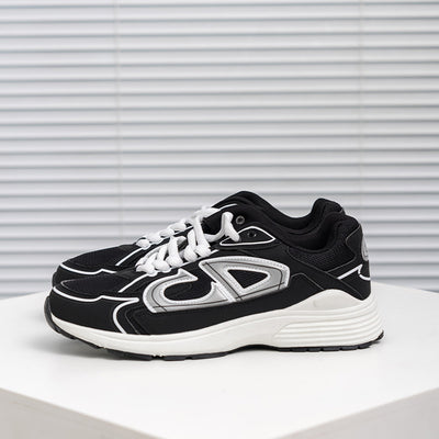 CD 30 Sneakers