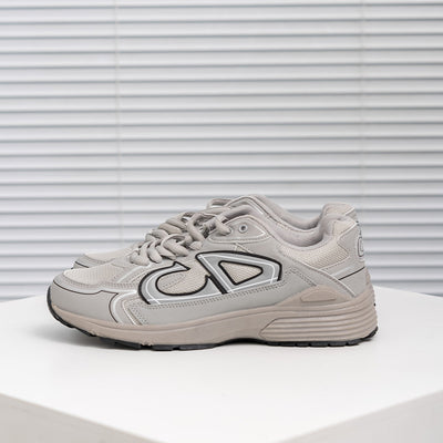 CD 30 Sneakers